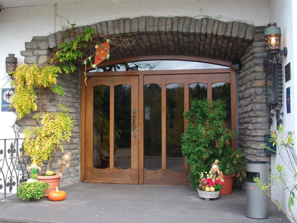 Weinhaus Liesertal Maring-Noviand